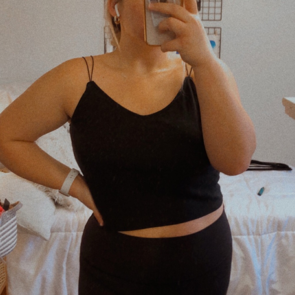 Black double strap crop top